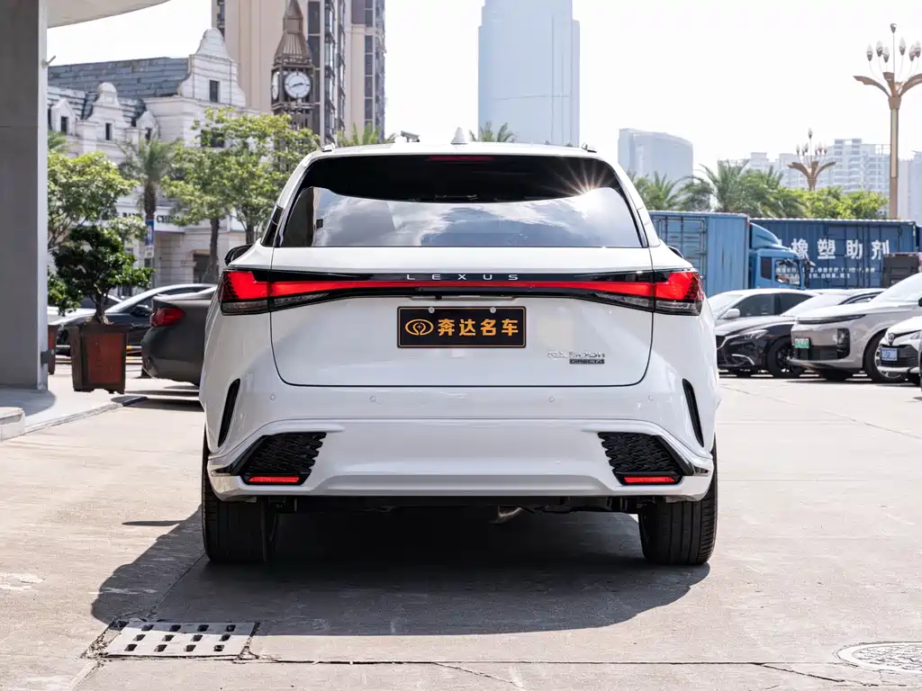 Lexus RX — миниатюра 5