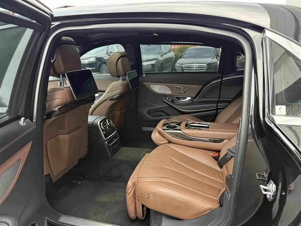 Mercedes-Benz S-Class — миниатюра 10