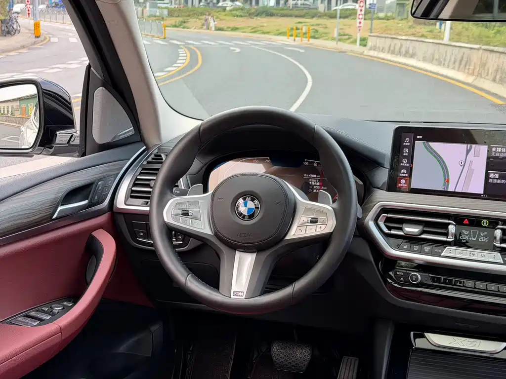 BMW X3 2023 xDrive30i Lead M