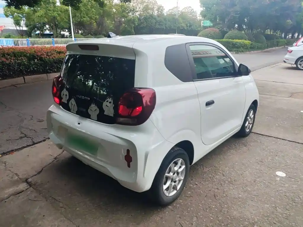 Roewe Clever — миниатюра 5