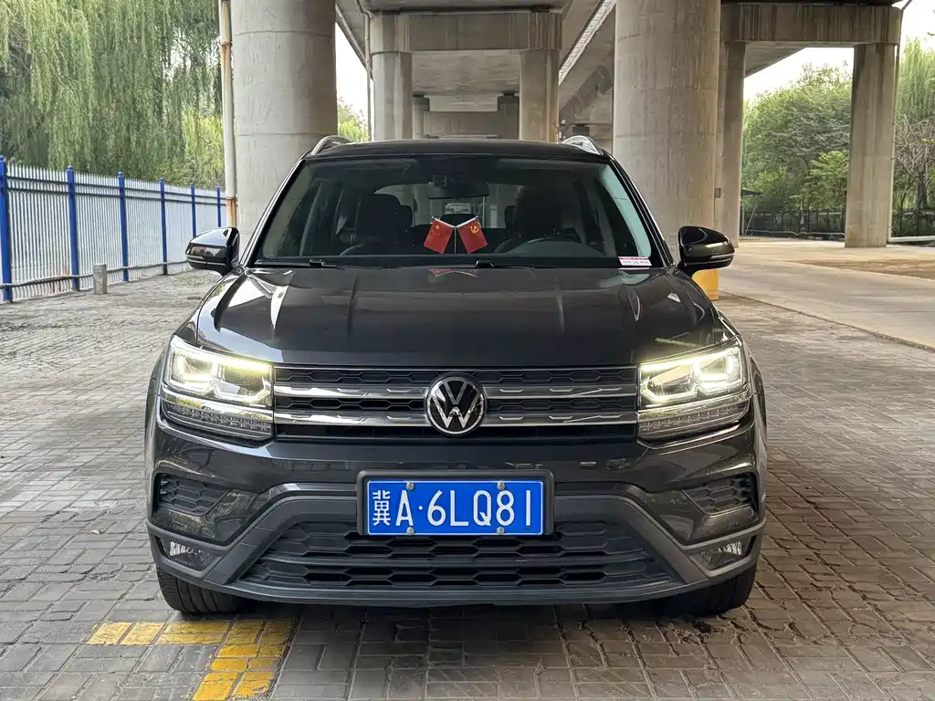 Volkswagen Tharu — миниатюра 3