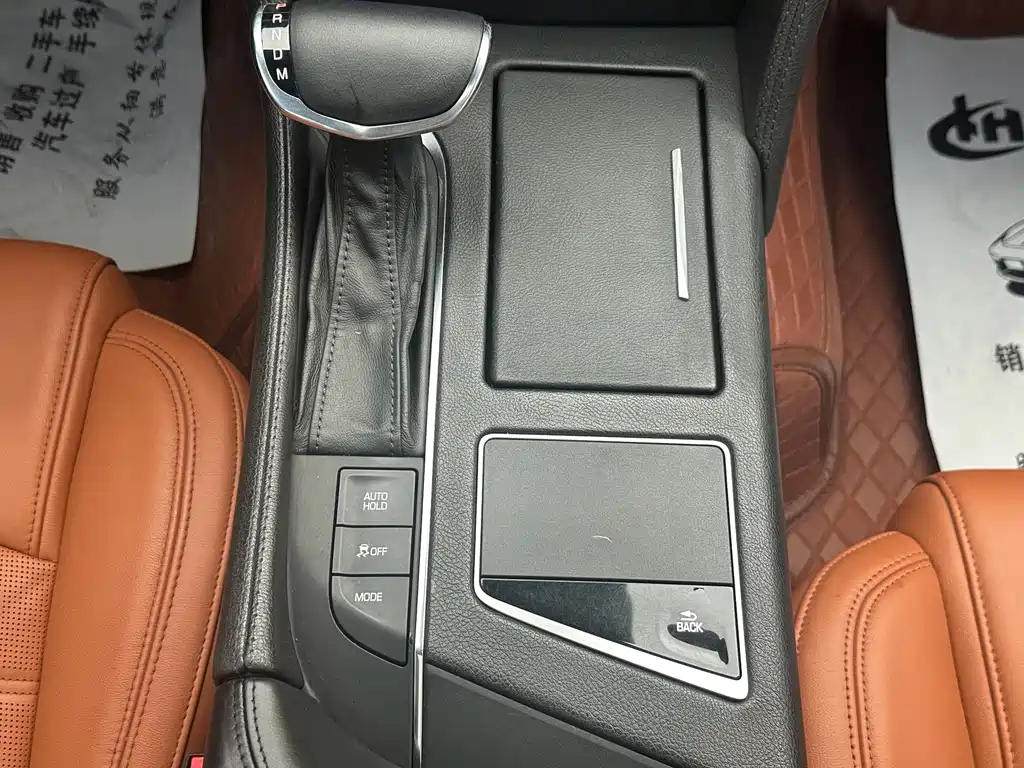 Cadillac CT6 — миниатюра 20