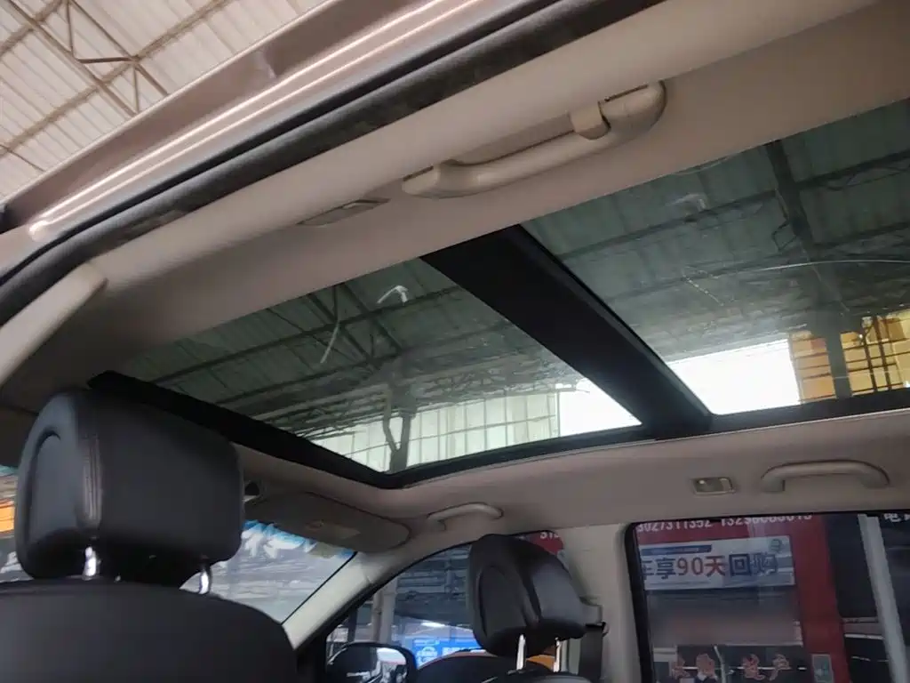 Hyundai Santa Fe — миниатюра 18