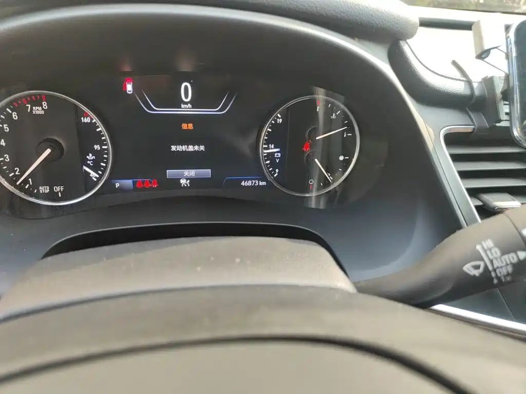 Buick LaCrosse — миниатюра 5