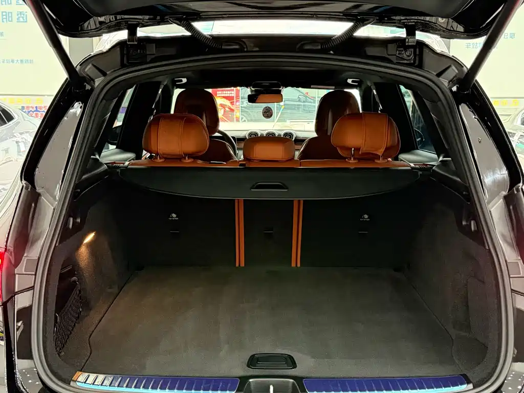 Mercedes-Benz GLC — миниатюра 9