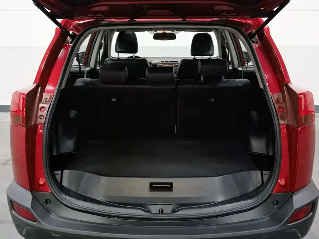 Toyota RAV4 — миниатюра 16