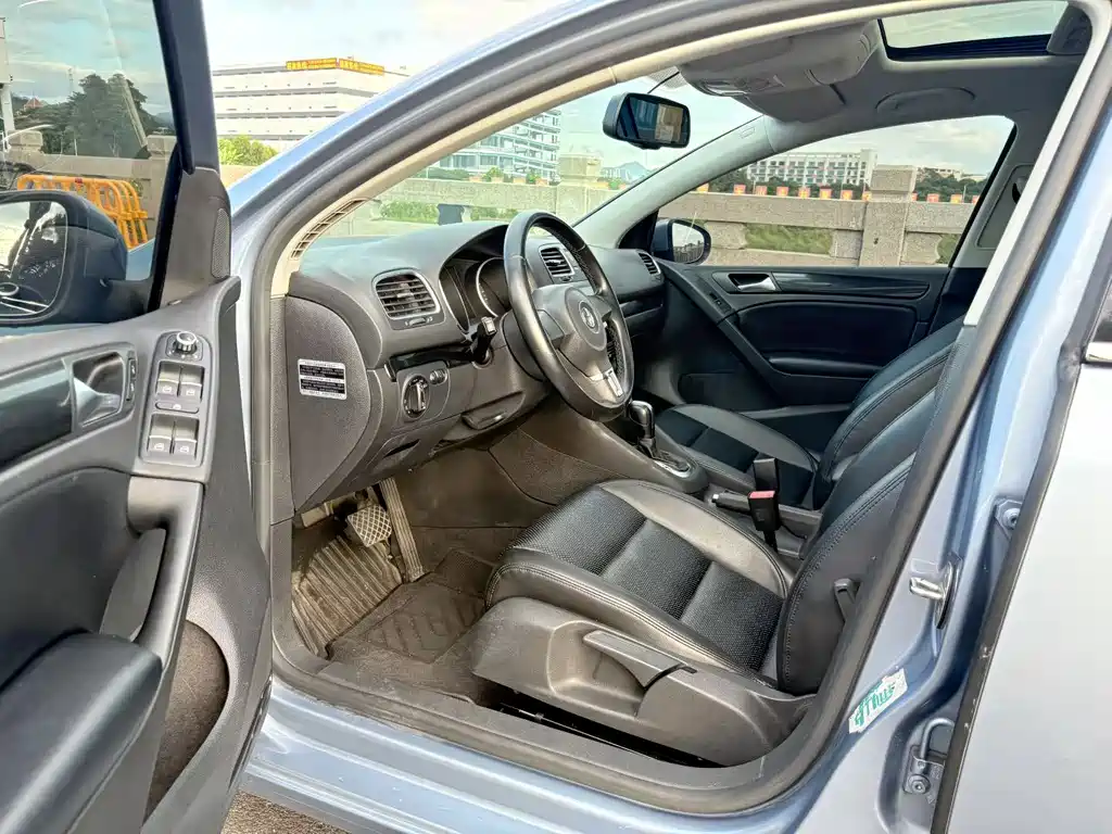 Volkswagen Golf — миниатюра 7