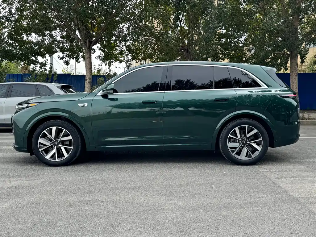 Li Auto Li L7 — миниатюра 4