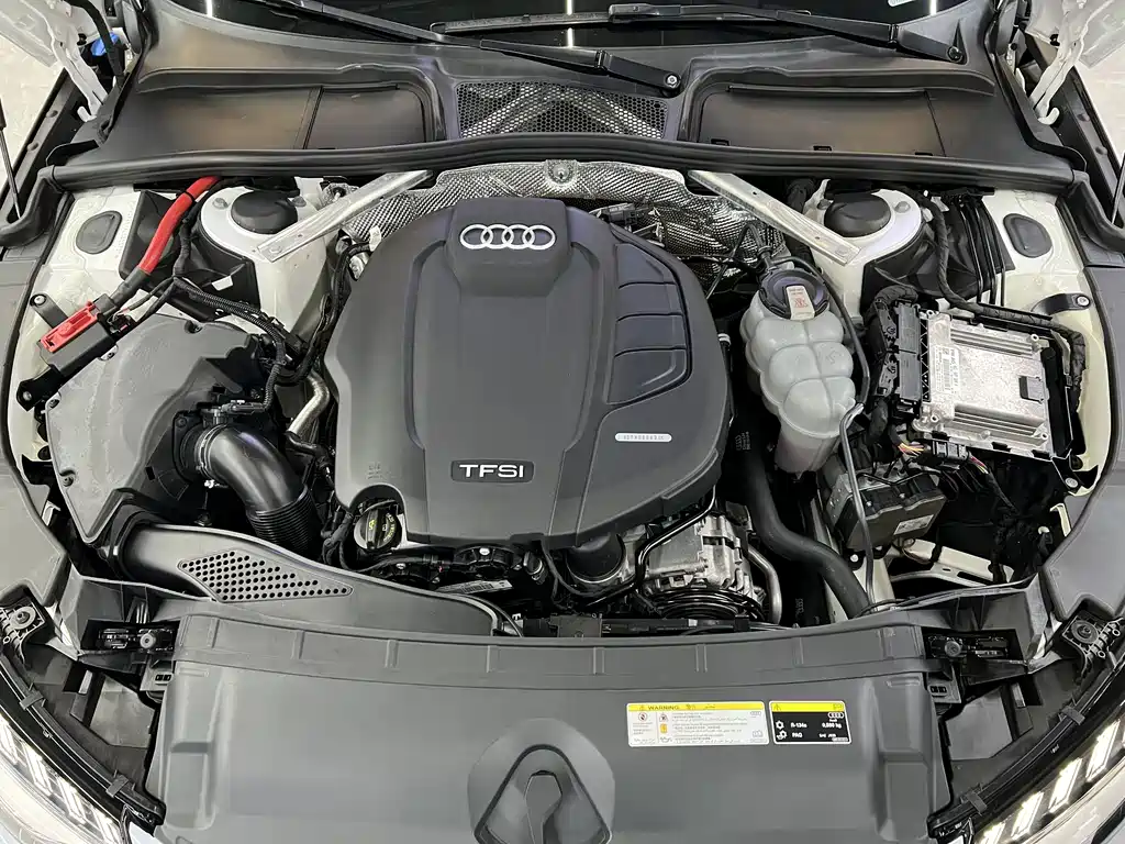 Audi A4L — миниатюра 11