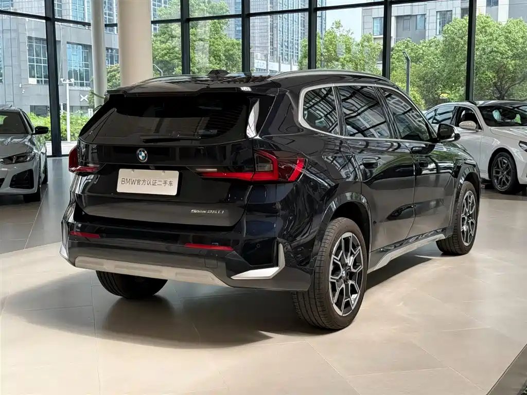 BMW X1 2024 sDrive25Li X