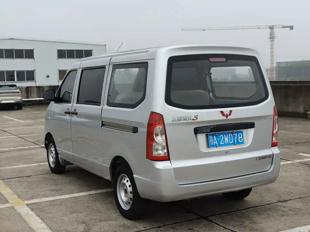 Wuling Rongguang — миниатюра 6