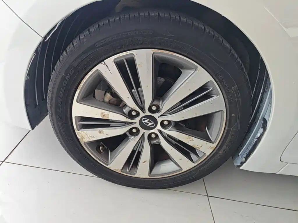 Hyundai Mistra — миниатюра 23