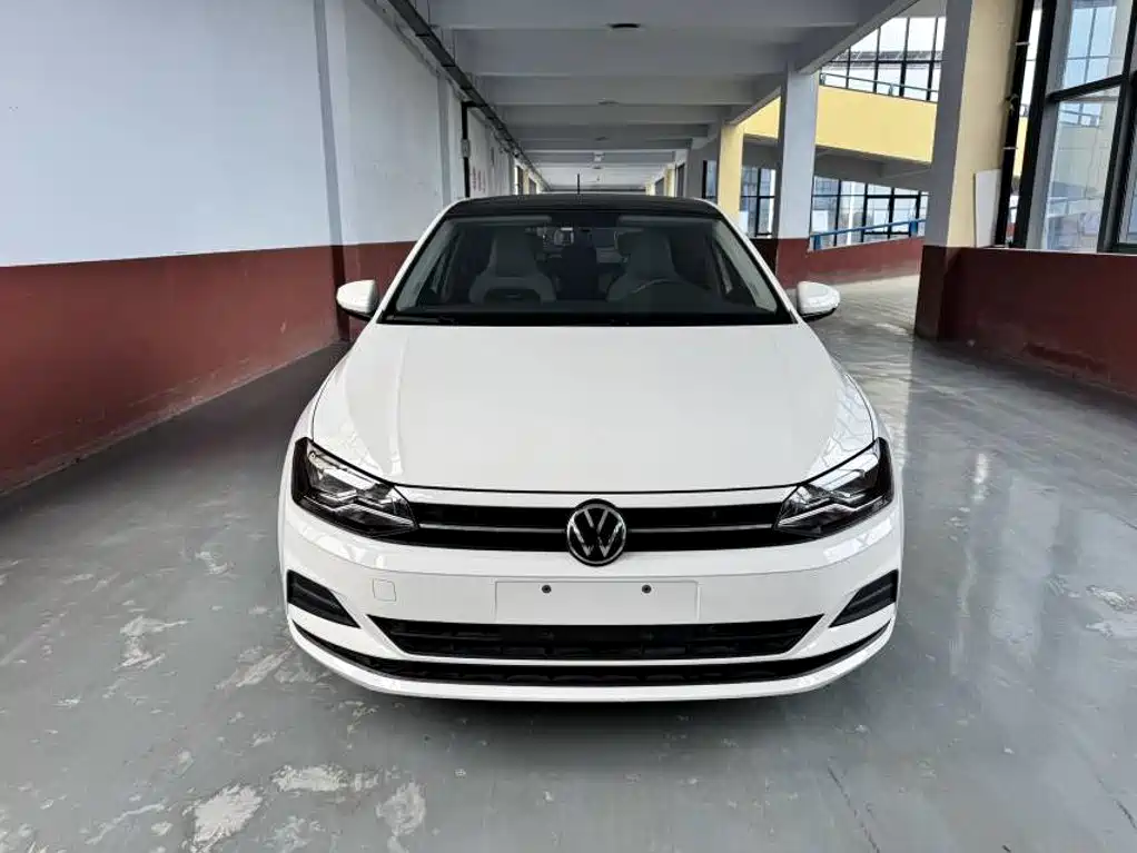 Volkswagen Polo — миниатюра 2