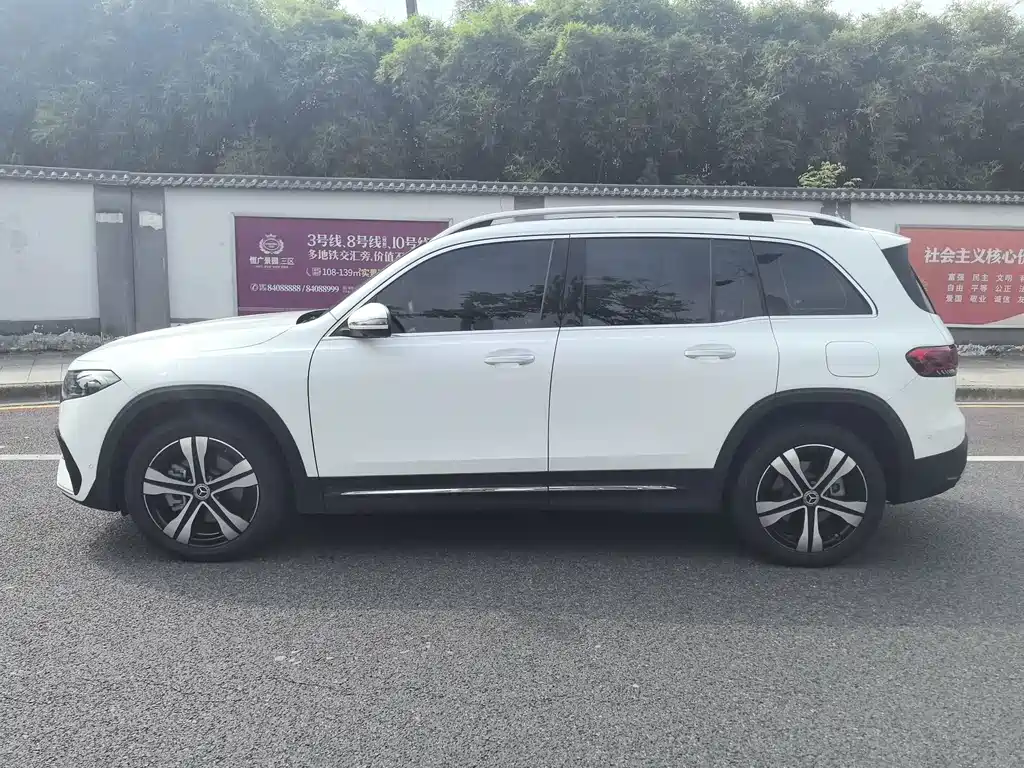 Mercedes-Benz EQB — миниатюра 4
