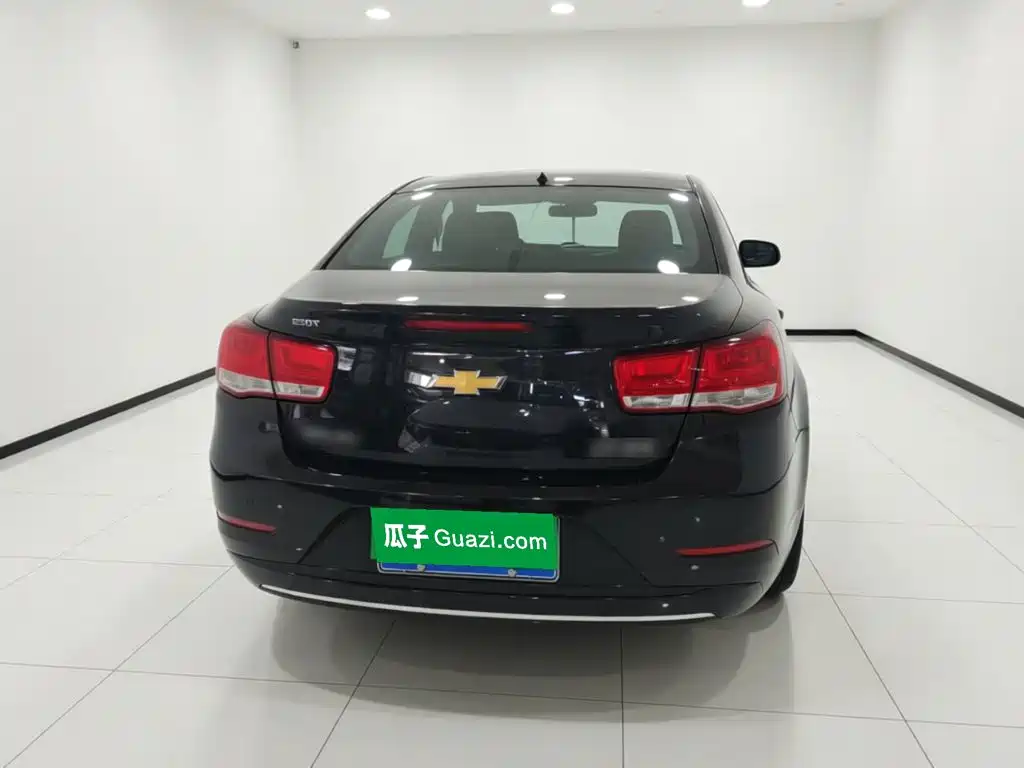 Chevrolet Malibu — миниатюра 3