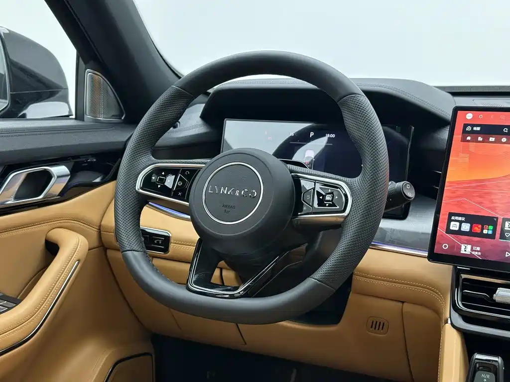 Lynk & Co 09 EM-P — миниатюра 16
