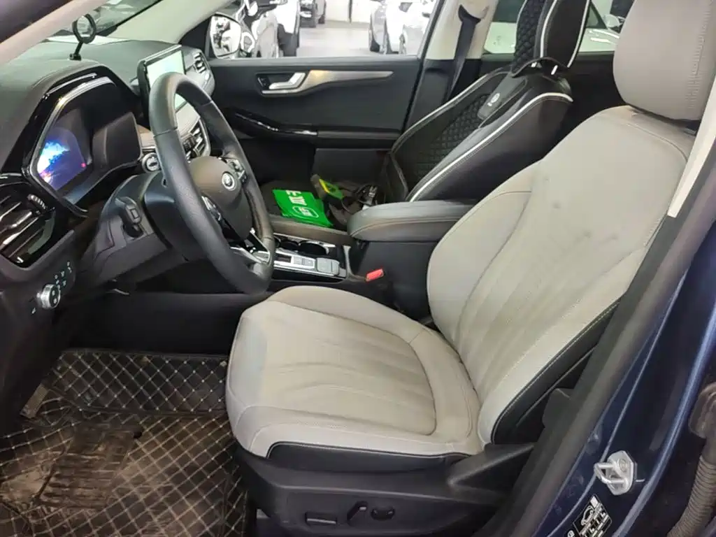 Ford Escape — миниатюра 15