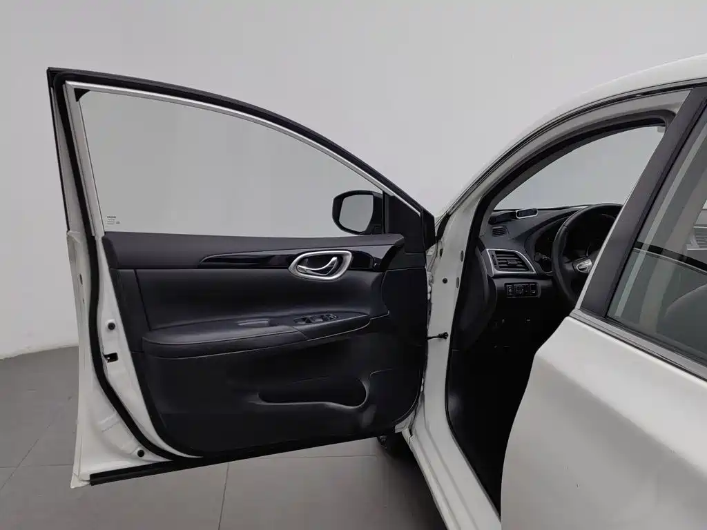 Nissan Sylphy — миниатюра 8