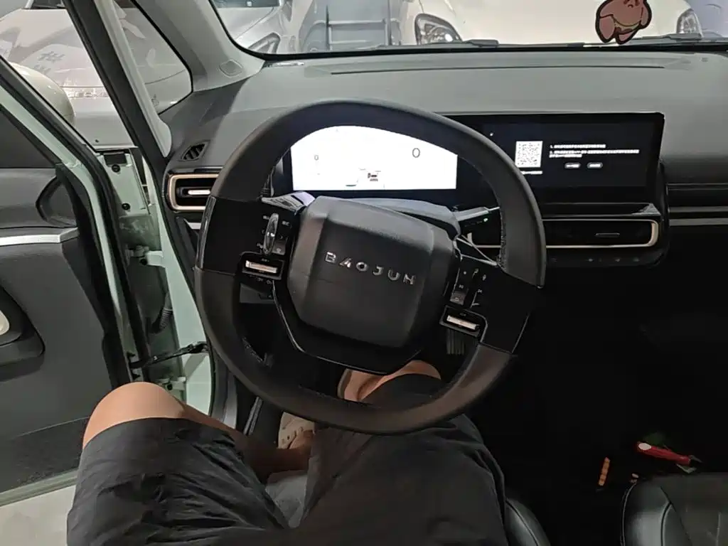 Baojun KiWi EV — миниатюра 11