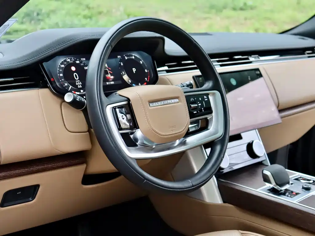 Land Rover Range Rover — миниатюра 10