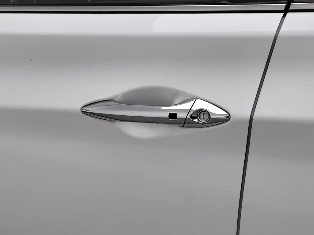 Hyundai Elantra Langdong — миниатюра 18