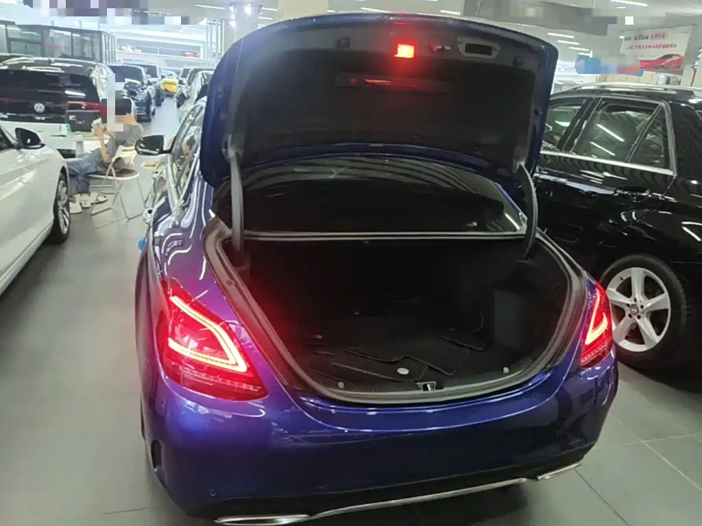 Mercedes-Benz C-Class — миниатюра 19