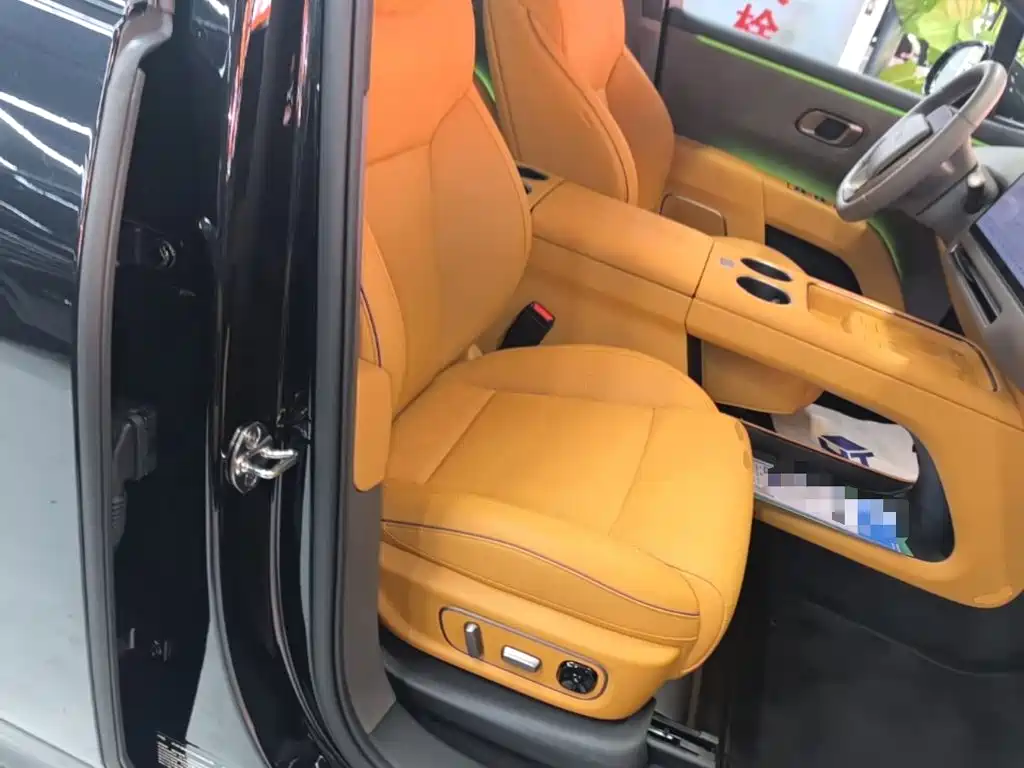 Li Auto Li i8 — миниатюра 25