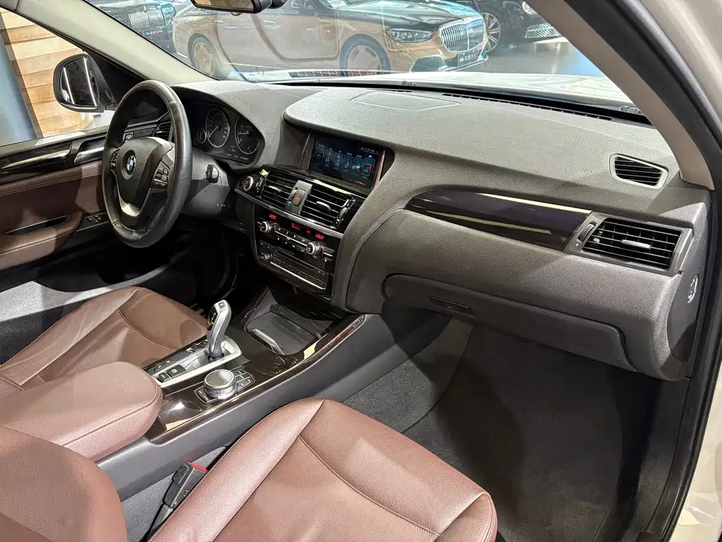 BMW X3 (Import) — миниатюра 13