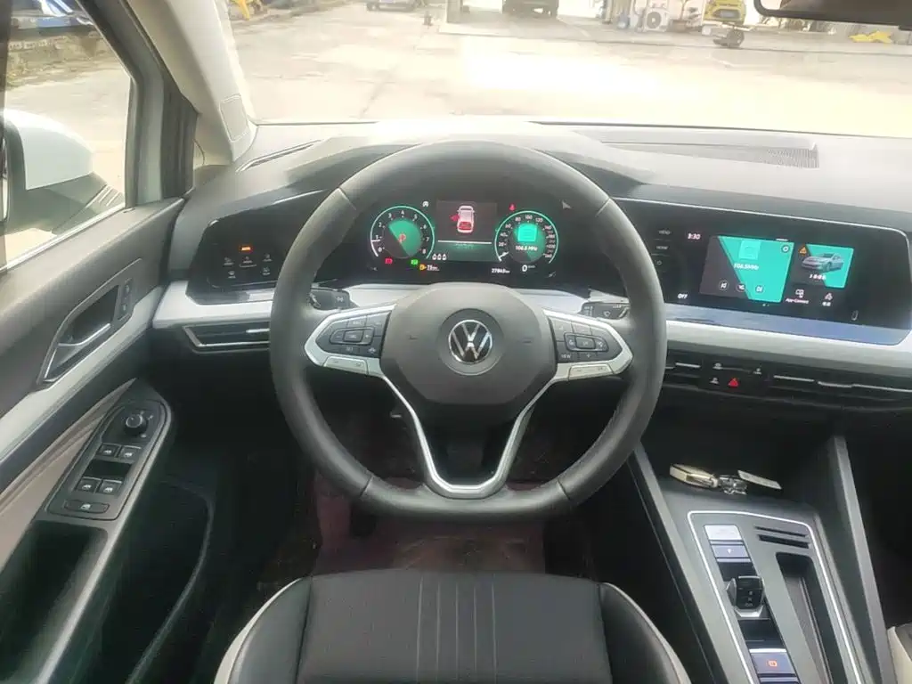 Volkswagen Golf — миниатюра 11