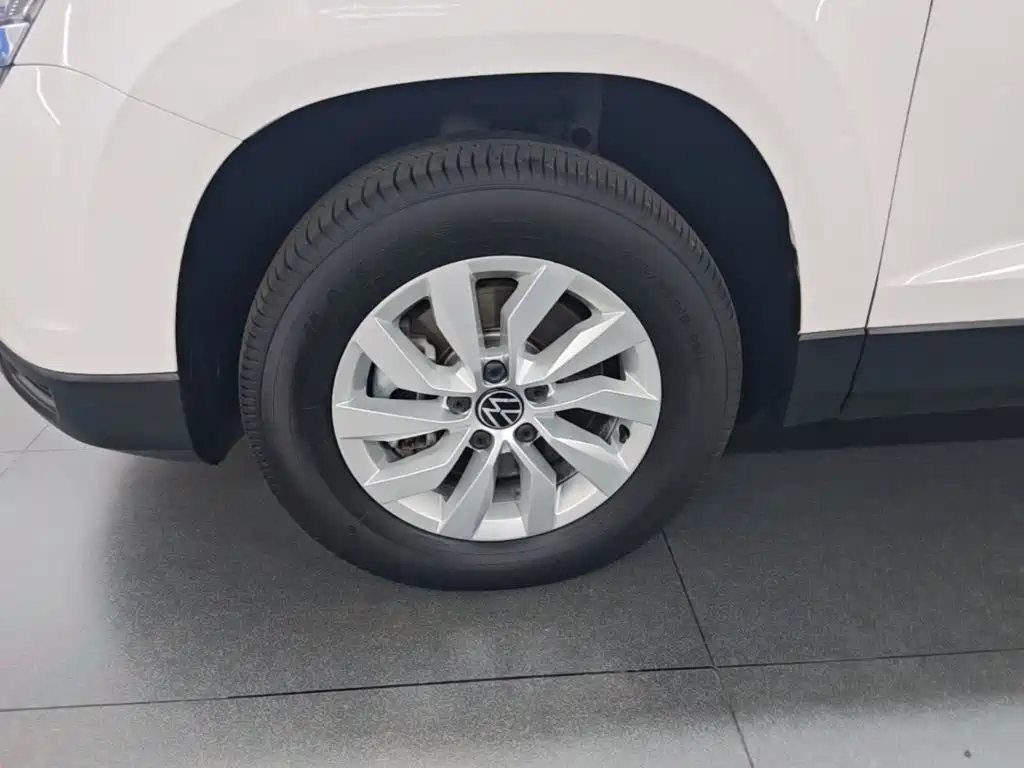 Volkswagen Tharu — миниатюра 23