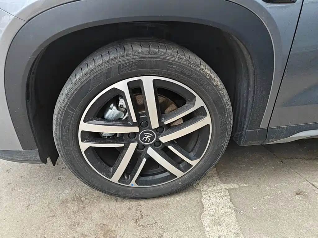 BYD L DM-i — миниатюра 23