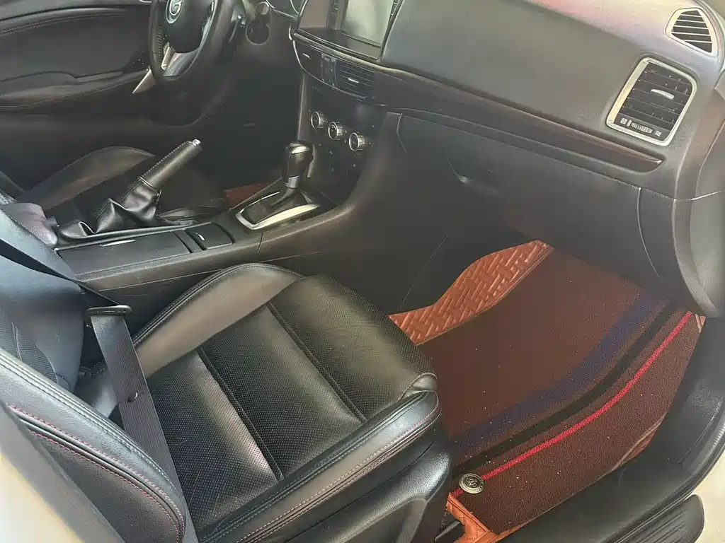 Mazda Atenza — миниатюра 7