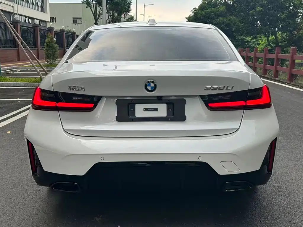 BMW 3 Series — миниатюра 5