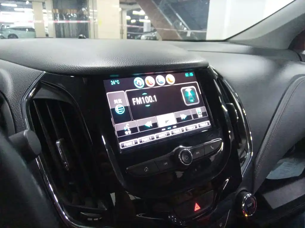 Chevrolet Cruze — миниатюра 9