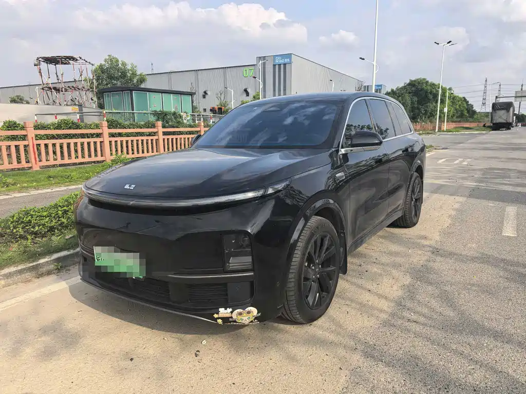 Li Auto Li L8 2023