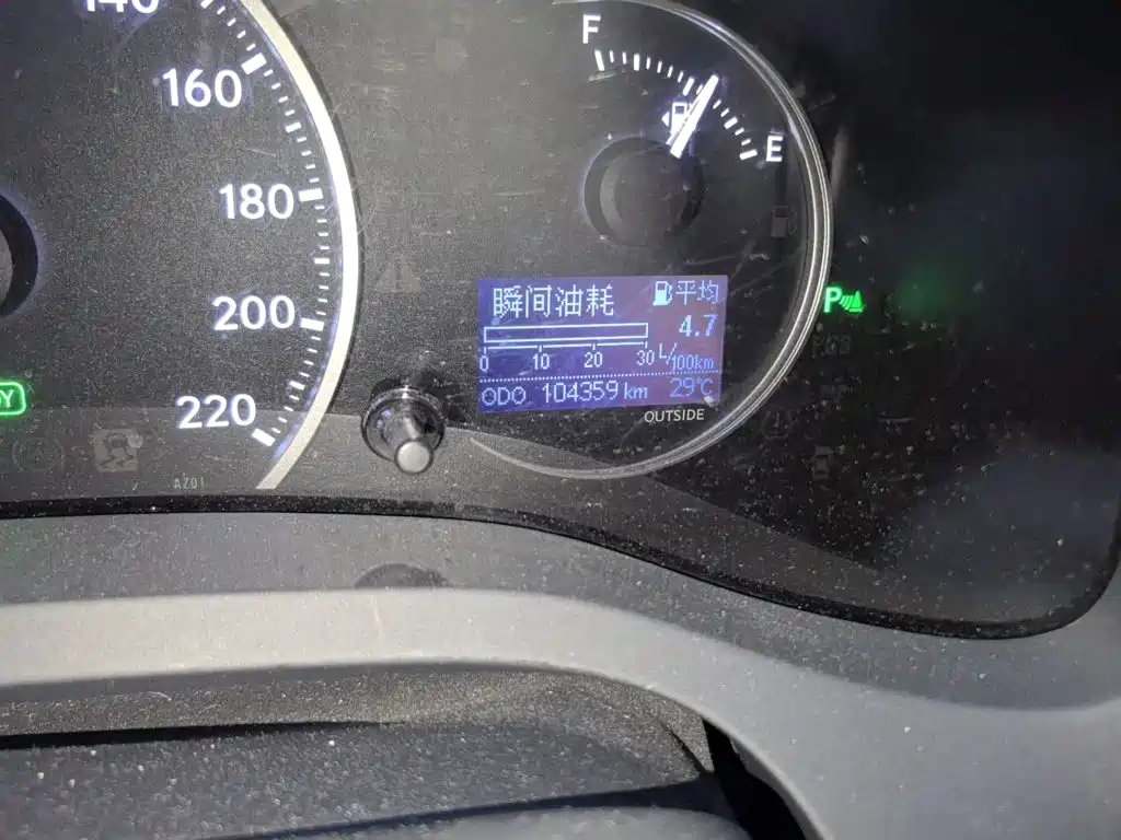 Lexus CT — миниатюра 13