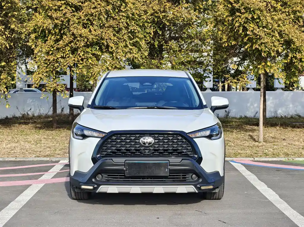 Toyota Corolla Cross — миниатюра 2