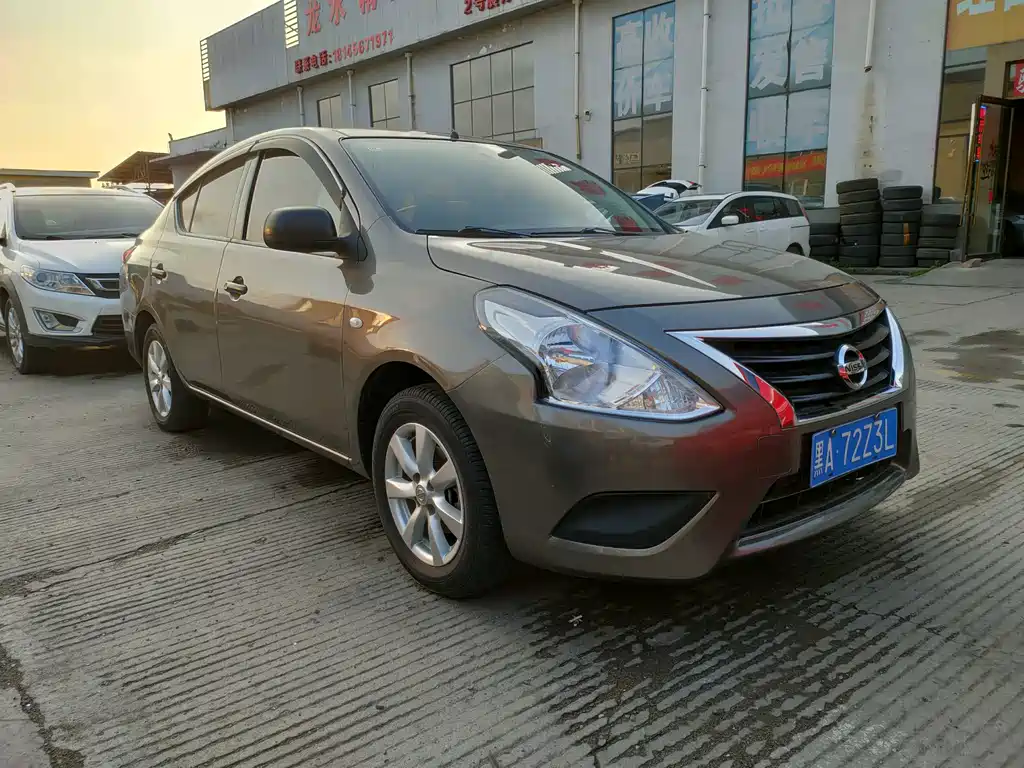 Nissan Sunny — миниатюра 14