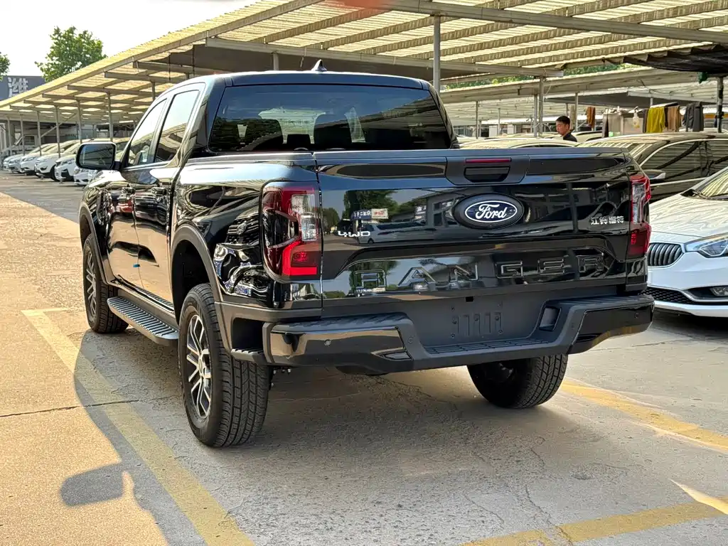 Ford Ranger 2025 AT