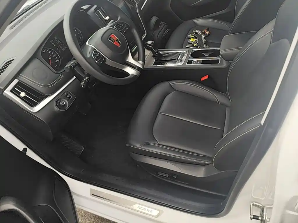 Roewe i6 Classic — миниатюра 15