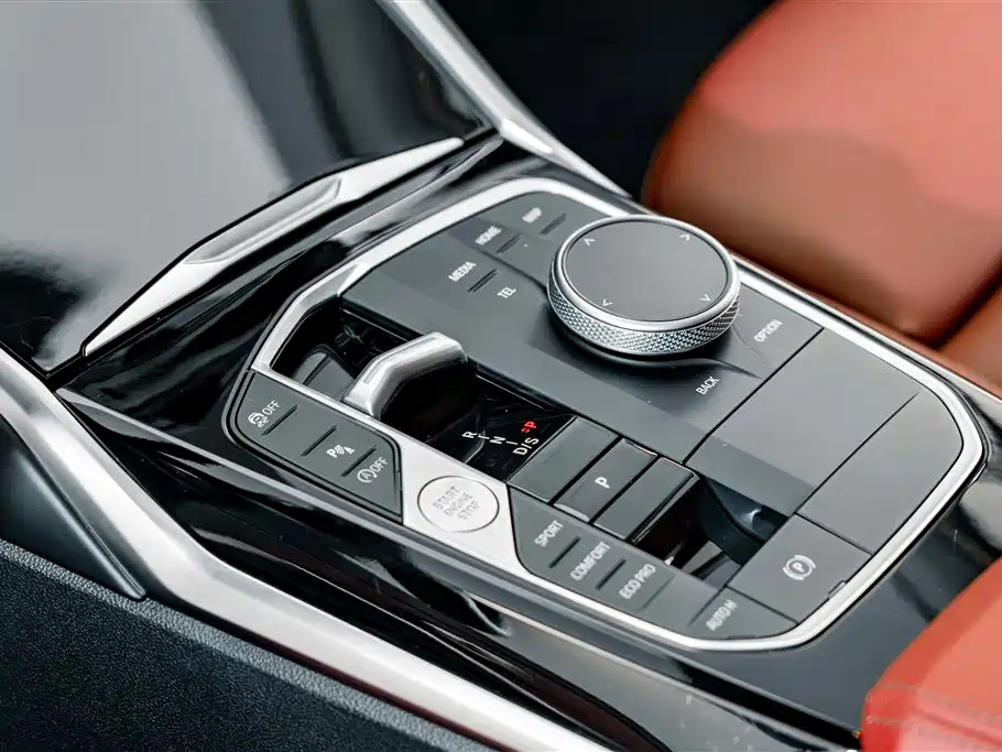 BMW 3 Series — миниатюра 14