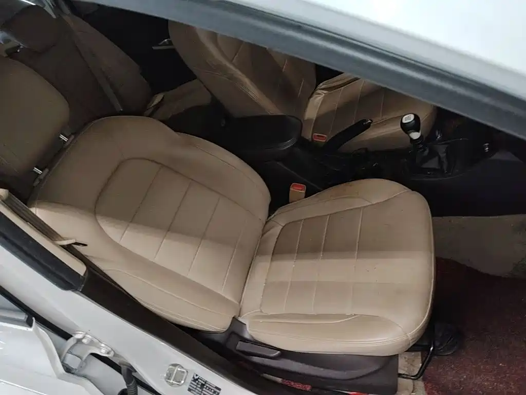 Wuling Hongguang — миниатюра 25