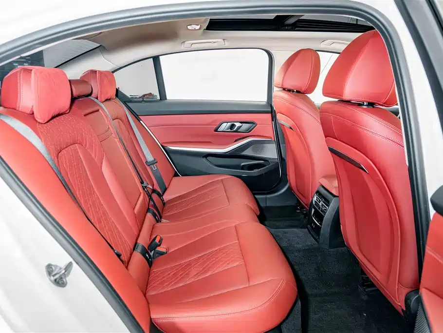BMW 3 Series — миниатюра 20