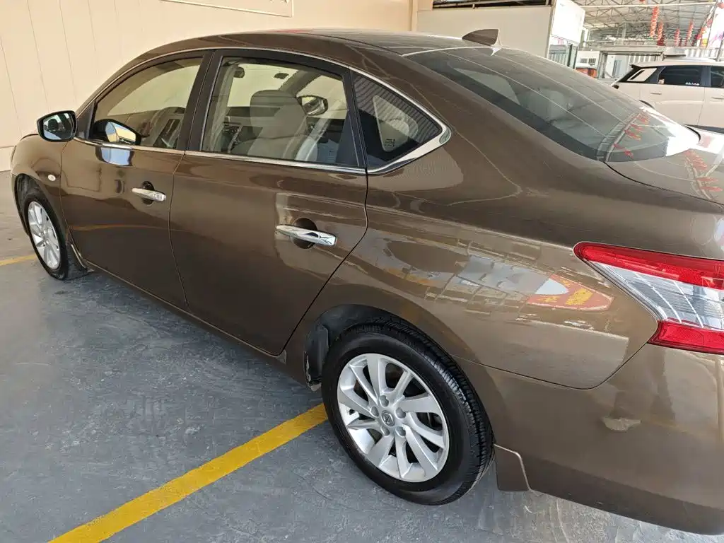 Nissan Sylphy — миниатюра 5