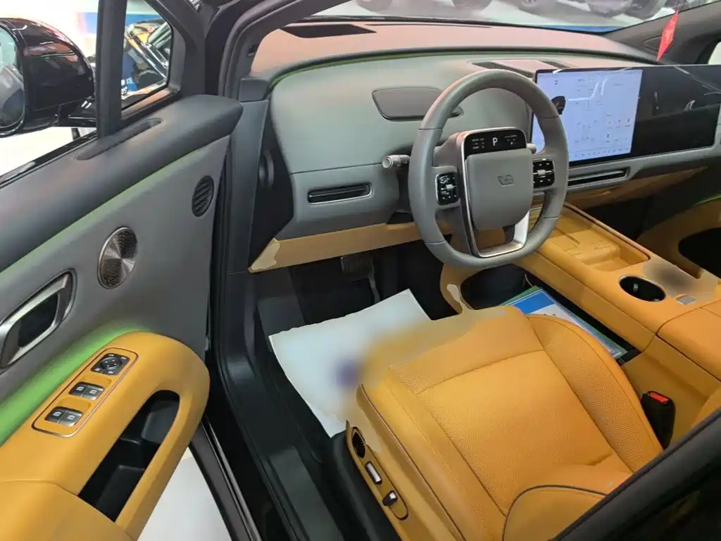 Li Auto Li i8 — миниатюра 16