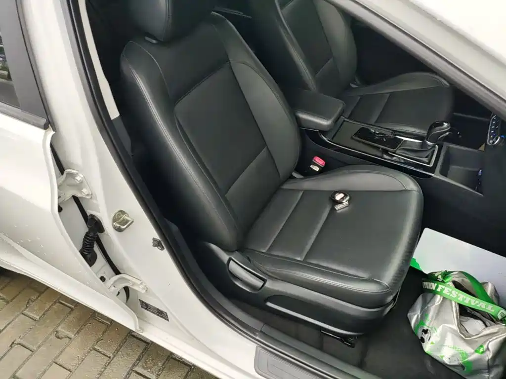 Hyundai Mistra — миниатюра 25