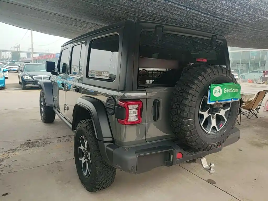 Jeep Wrangler — миниатюра 5