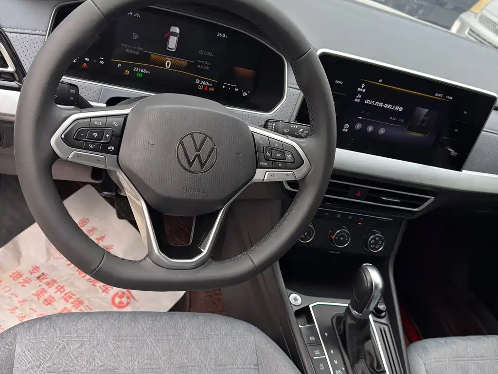 Volkswagen Lavida — миниатюра 6
