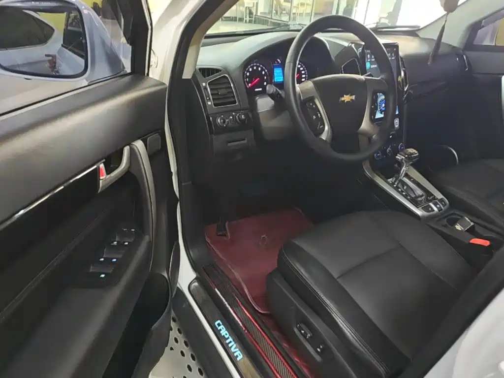 Chevrolet Captiva — миниатюра 15
