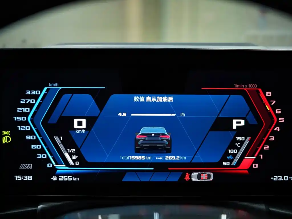 BMW M4 — миниатюра 6